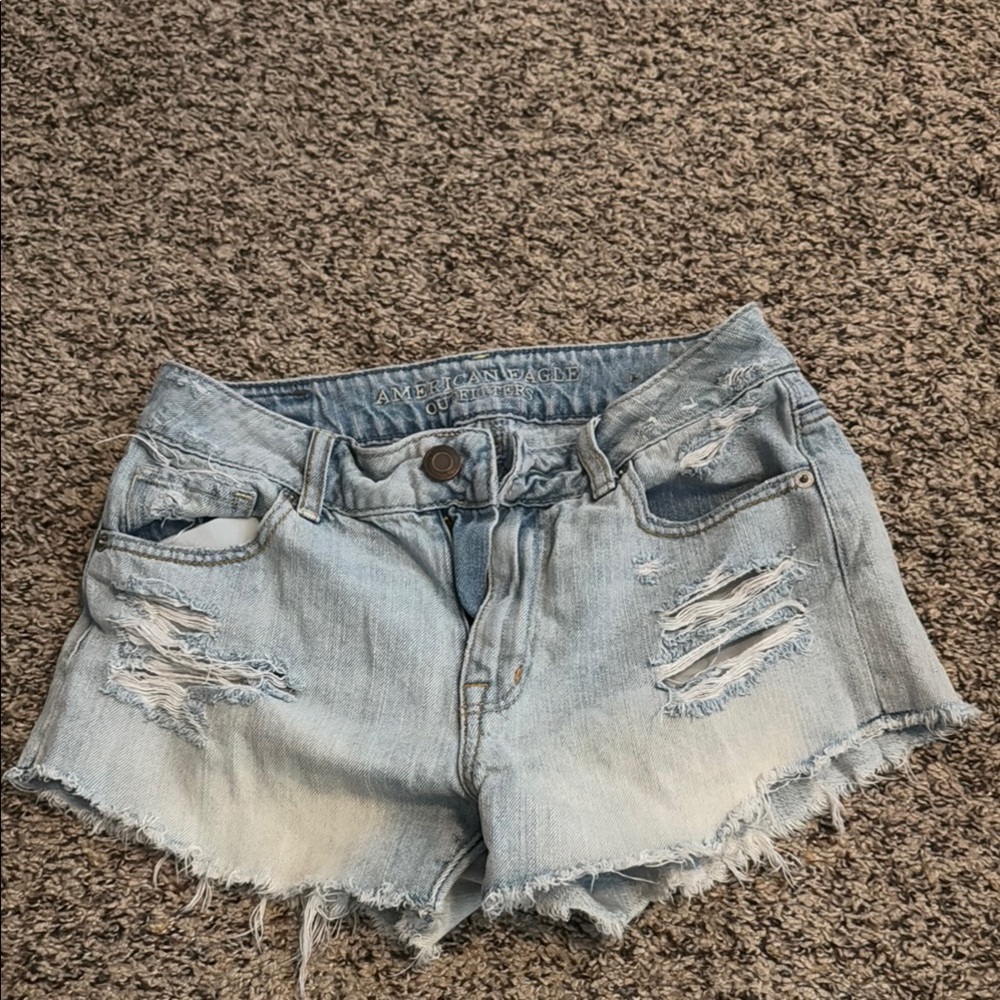 American Eagle Outfitters Women's Distressed Denim Shorts - Light Blue